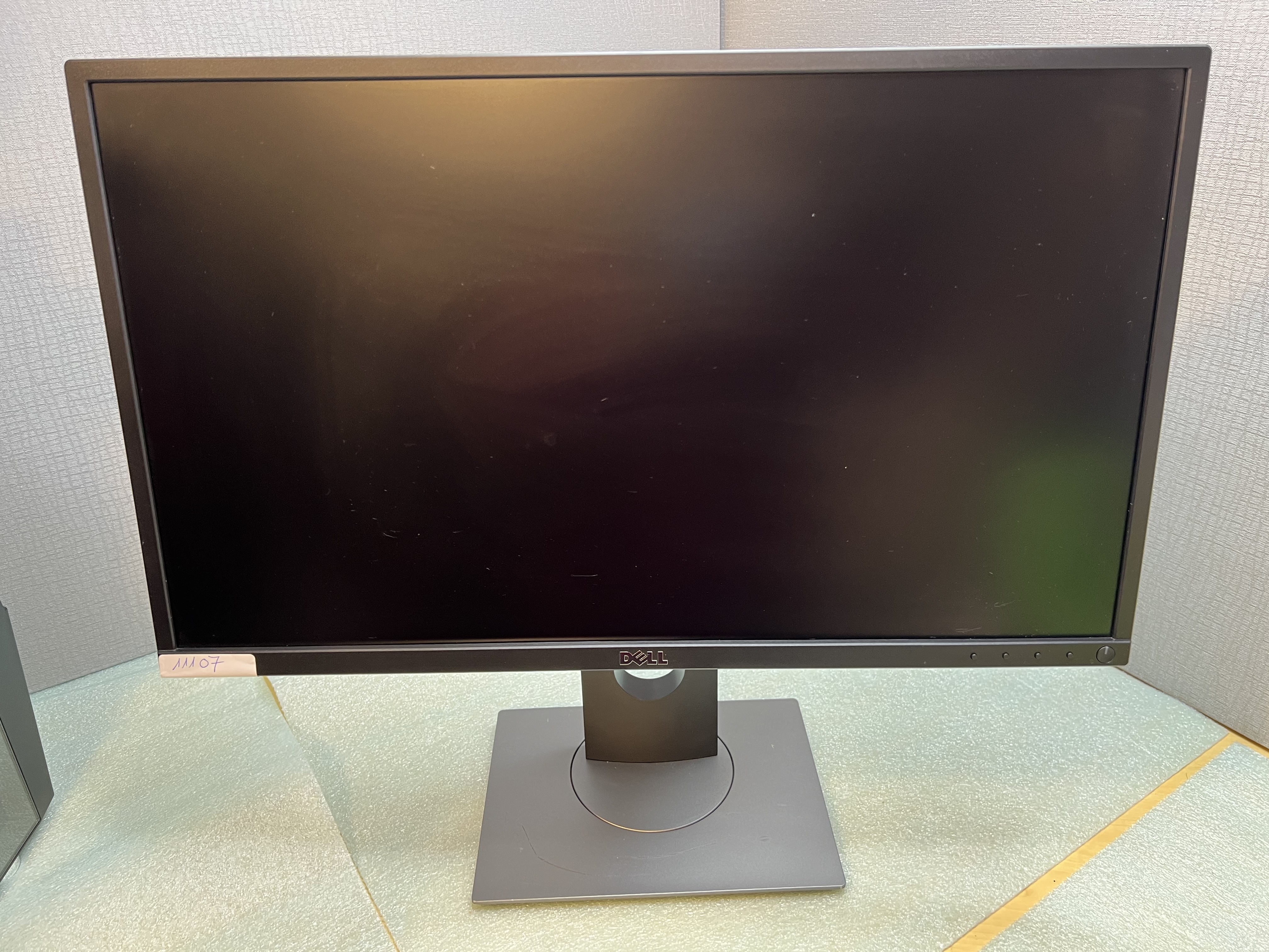 Dell Professional P2417H 23.8-inch Screen LED-Lit Monitor - Photo 7