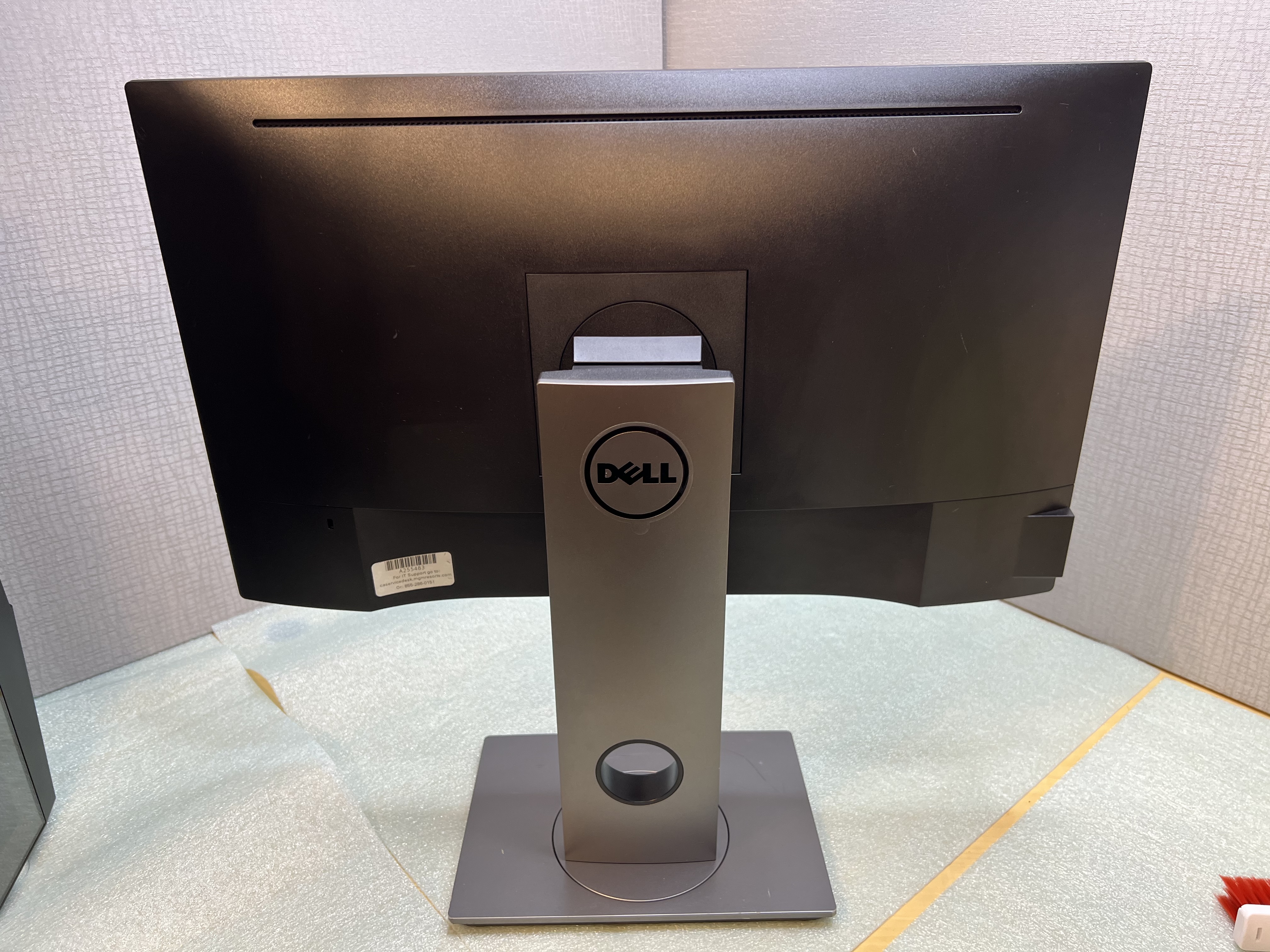 Dell Professional P2417H 23.8-inch Screen LED-Lit Monitor - Photo 3