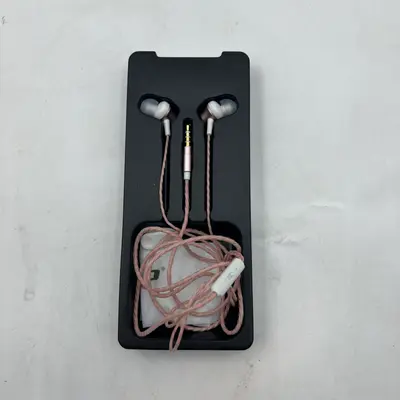 Zizo Pulse Z3 In Ear Headphones with Dynamic Amp Sound at Portable Audio & Headphones in excellent condition