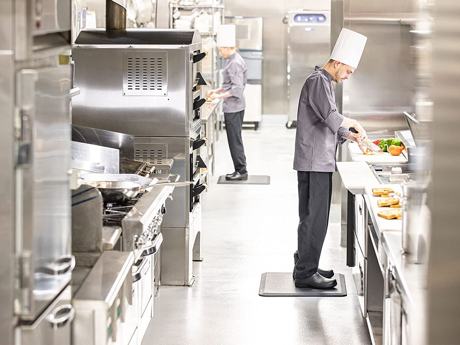 WeatherTech ComfortMat, 24 by 36 Inches Anti-Fatigue Mat, Slip Resistant - Photo 6