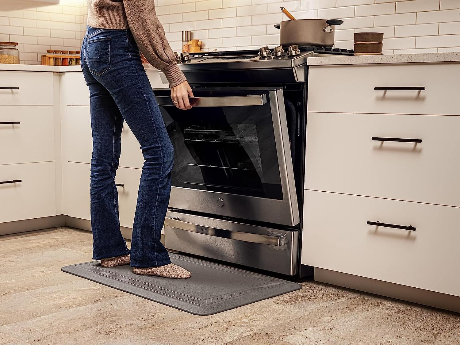 WeatherTech ComfortMat, 24 by 36 Inches Anti-Fatigue Mat, Slip Resistant - Photo 10