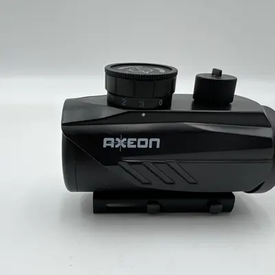 AXEON Trisyclon RGB Dot Sight – Red/Green/Blue Reticle Optic at Hunting in excellent condition