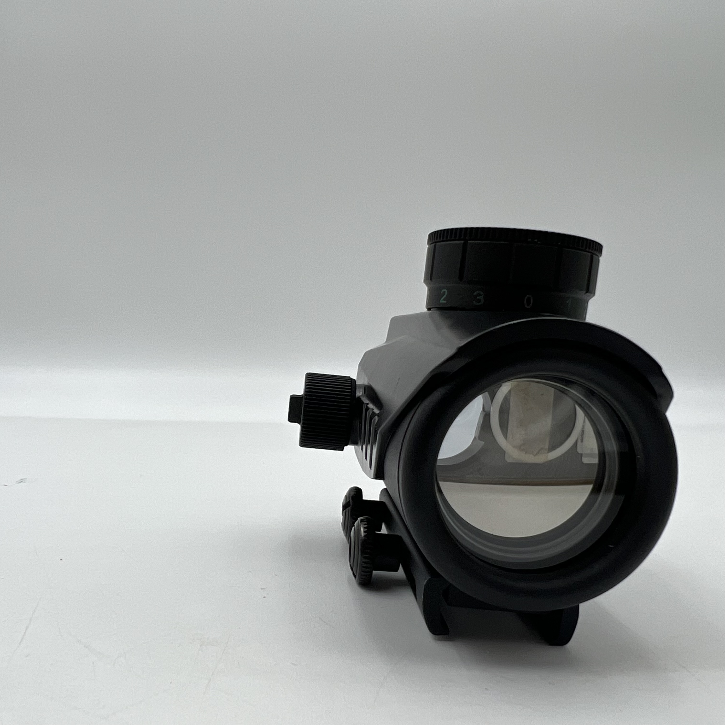 AXEON Trisyclon RGB Dot Sight – Red/Green/Blue Reticle Optic - Photo 4