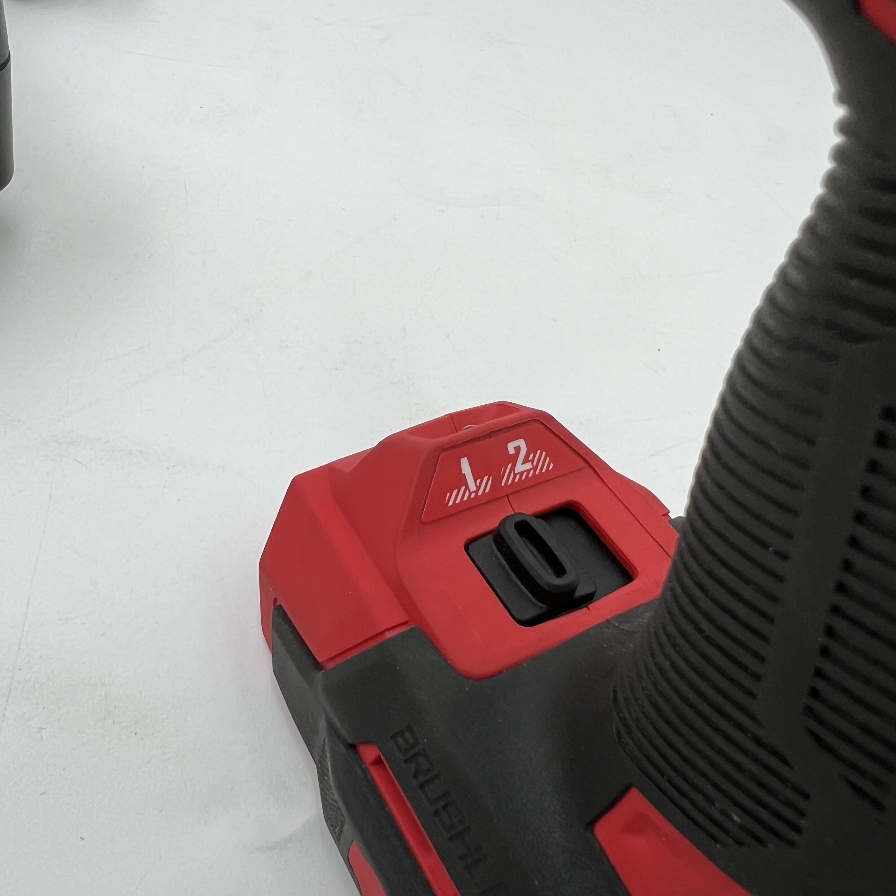 Craftsman CMCF921B Brushed Cordless Impact Wrench - Photo 7