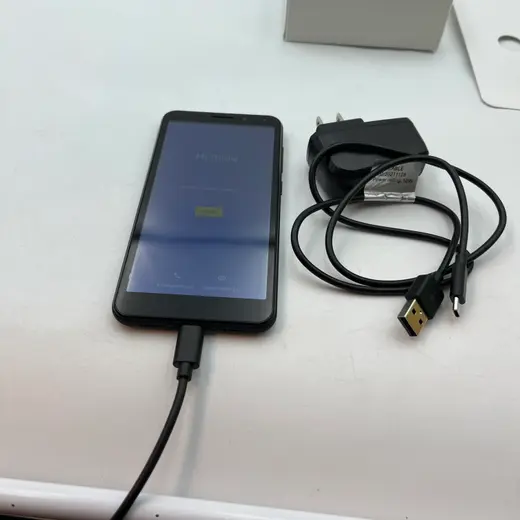 Orbic Maui Smartphone at TamDoUS Taylorsville