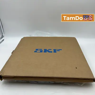 SKF CR Seals 1250119 HDS2L32D Duralip Oil Seal w/4 Lugs at Electrical Equipment & Supplies in new condition