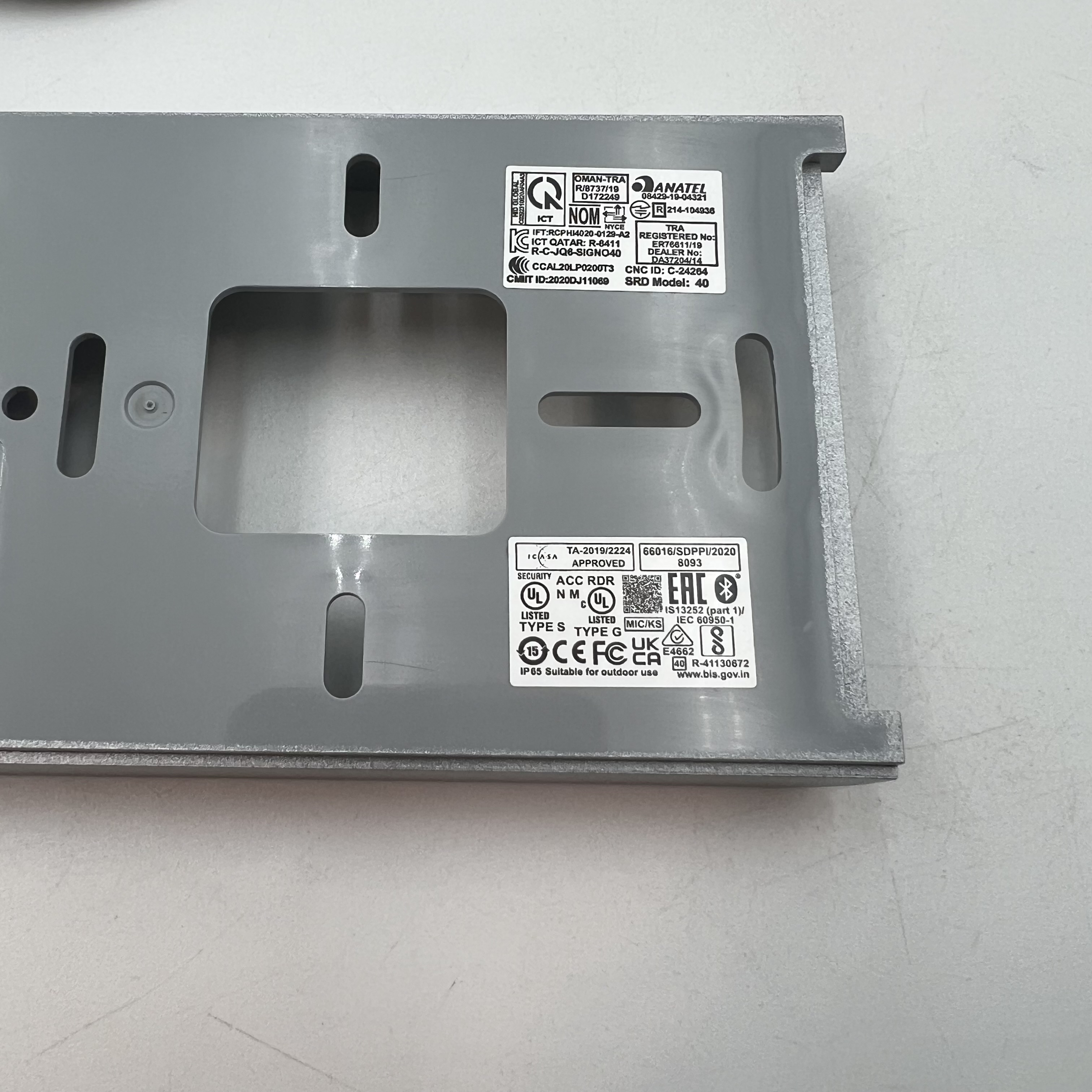 HID 40NKS-T0-000000 Signo Reader 40, Smart Card Reader, Mobile Ready, Black - Photo 4