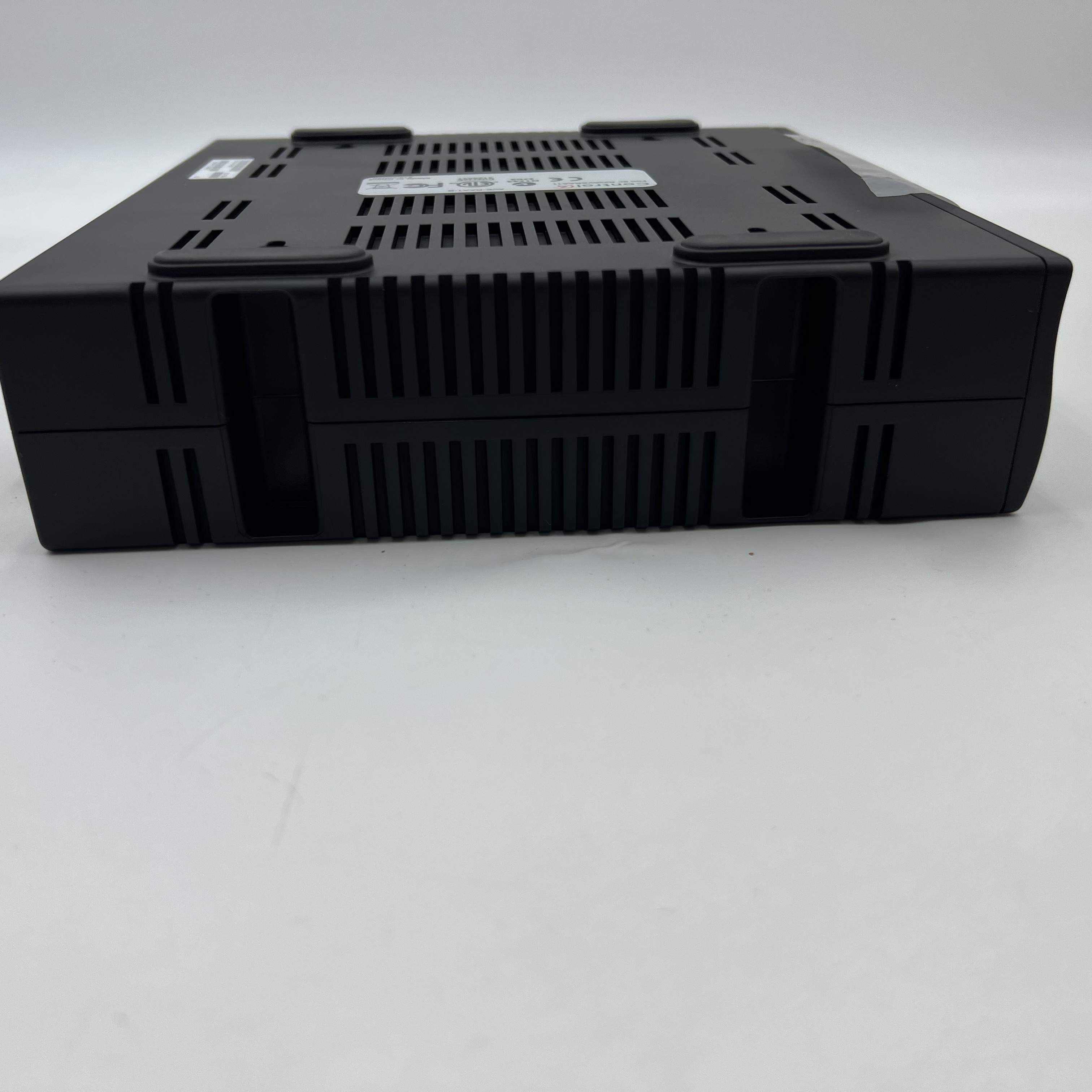 Control4 AVE RAA1-B Ethernet Speakerpoint - Photo 4