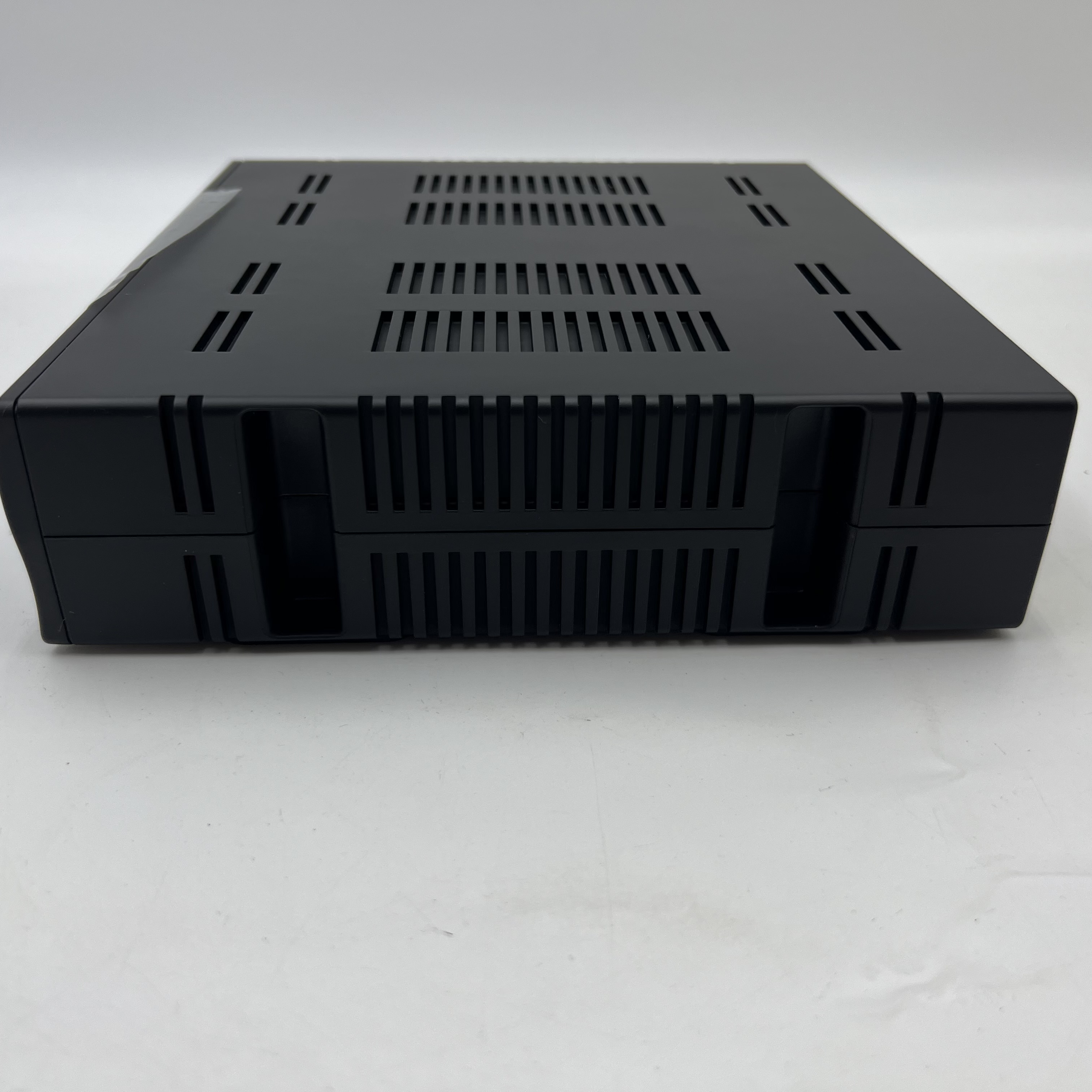 Control4 AVE RAA1-B Ethernet Speakerpoint - Photo 8