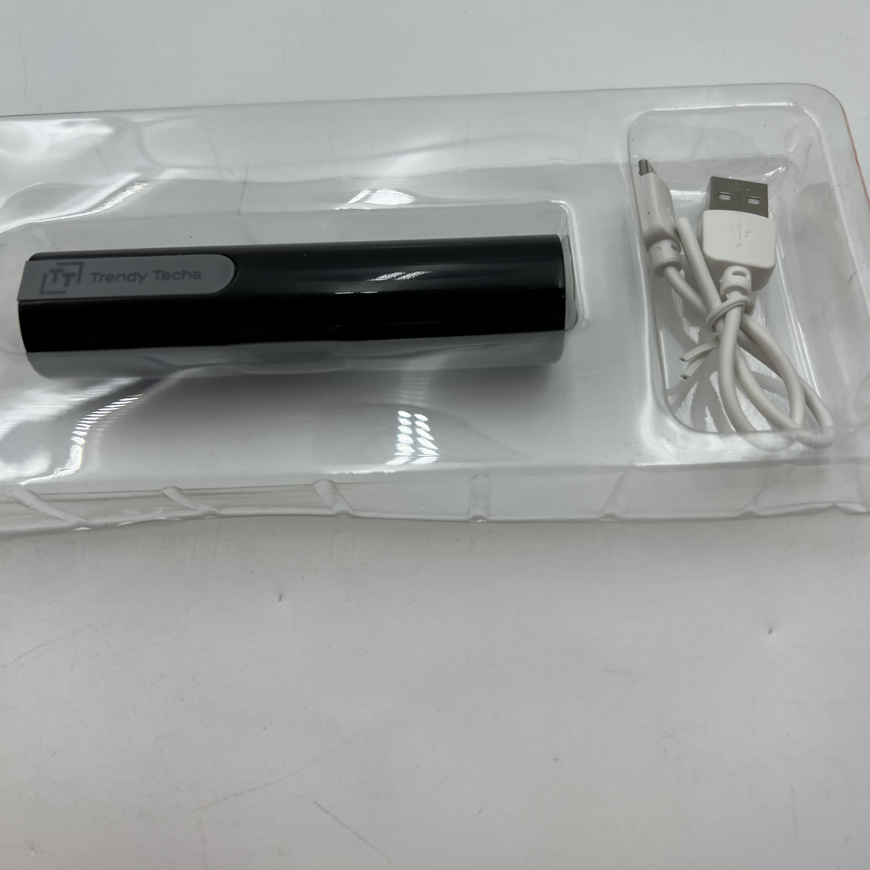 Portable USB Battery Pack by Trendy Techs; 3000 mAh; Instant Power - Photo 2