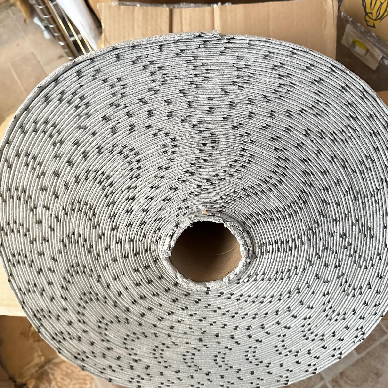 Condor 150 ft. Absorbent Roll, Fluids Absorbed: Universal - Photo 5