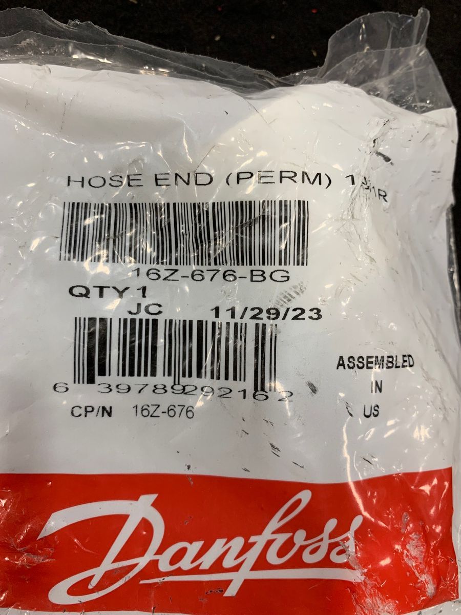 DANFOSS 16Z-676-BG Hose End (Perm) 1S/1R - Photo 3