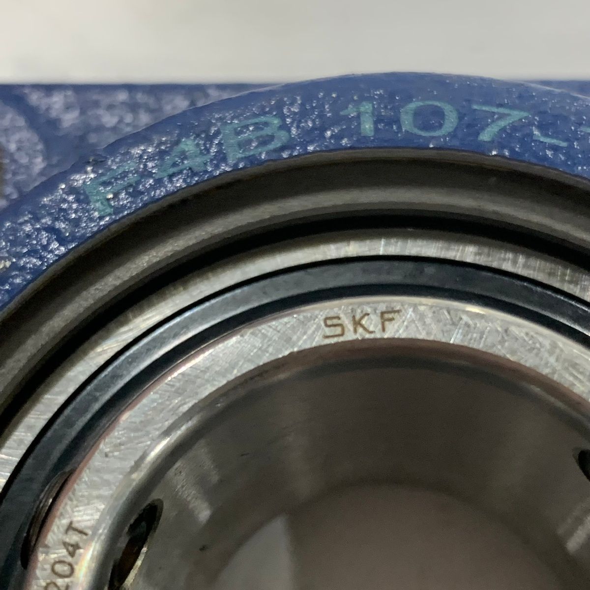 SKF F4B-107-RM156R Square Flanged Ball Bearing - Photo 3