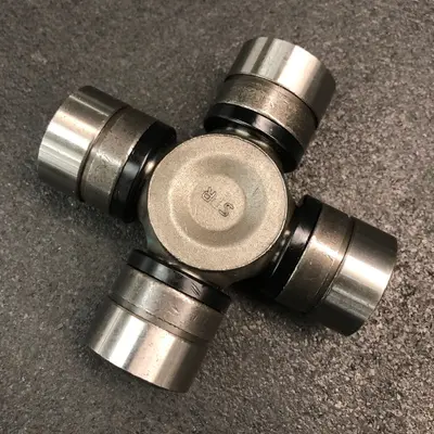 Skyjack Rear Drive Shaft Universal Joint for Scissor Lift & Equipment at Automotive Tools & Supplies in good condition