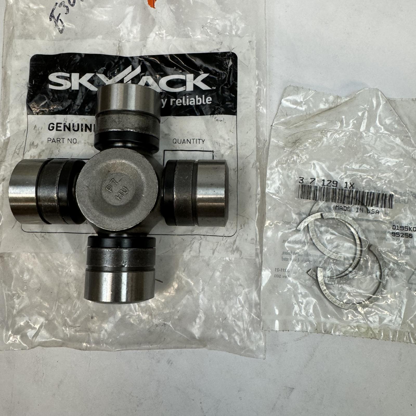 Skyjack Rear Drive Shaft Universal Joint for Scissor Lift & Equipment - Photo 13