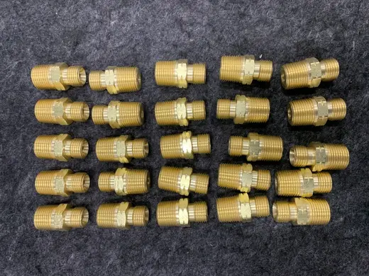 Lot of 25 Western CGA-023 Regulator Outlet Bushings at TamDoUS Taylorsville