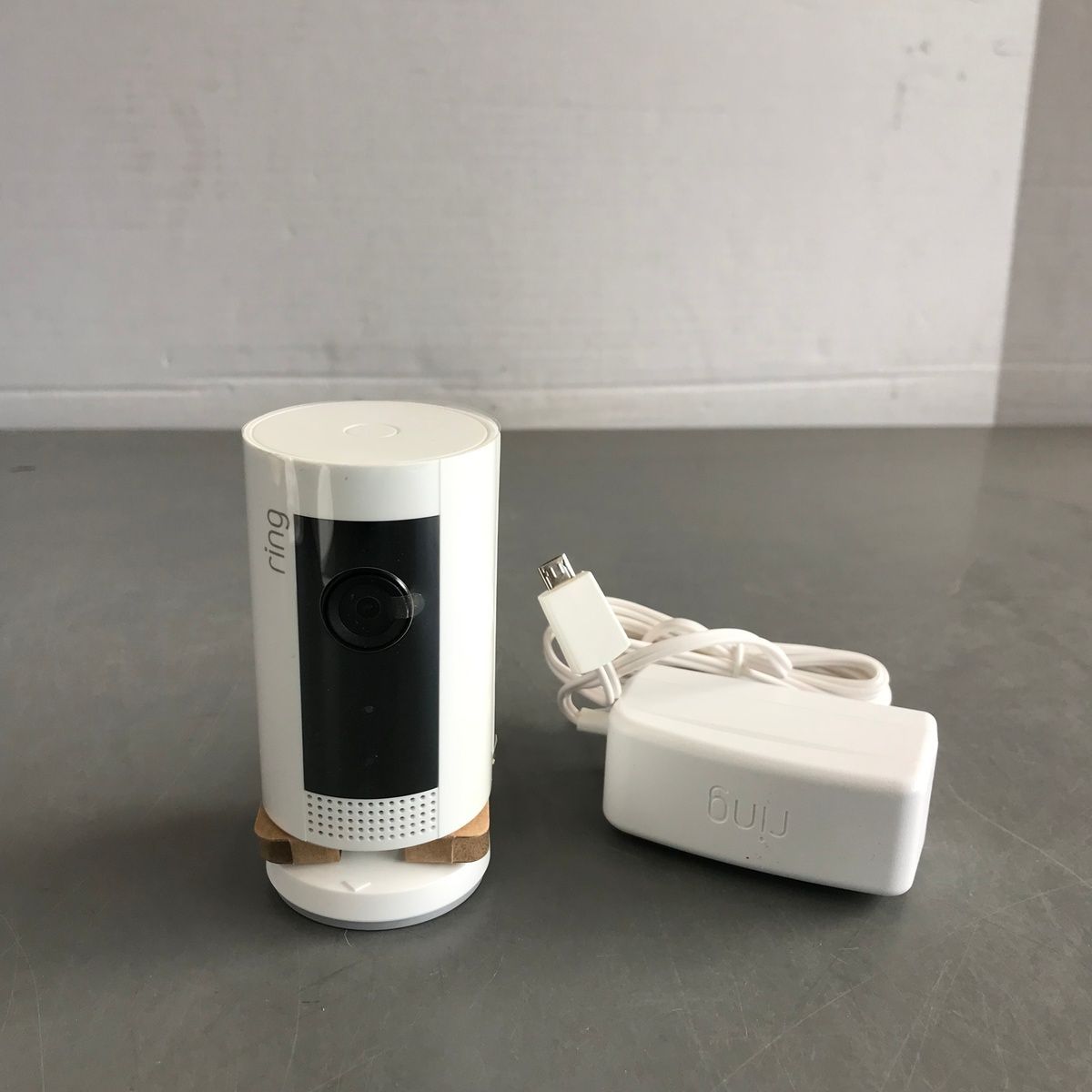 Ring Indoor Cam and Wyze Cam Pro Indoor & Outdoor 2K HD - Photo 3