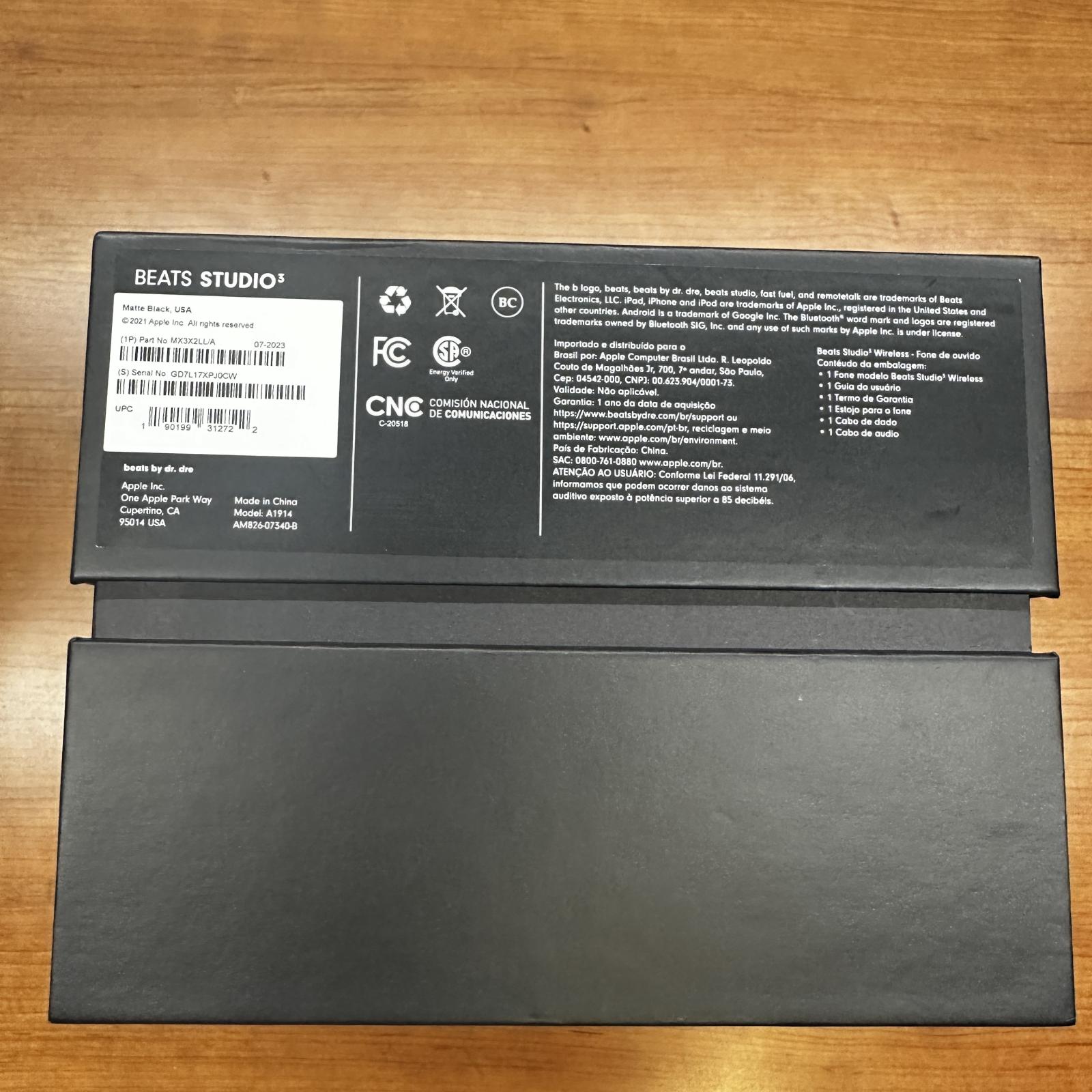 Beats Studio3 Wireless Noise Cancelling Over-Ear Headphones, Matte Black - Photo 7