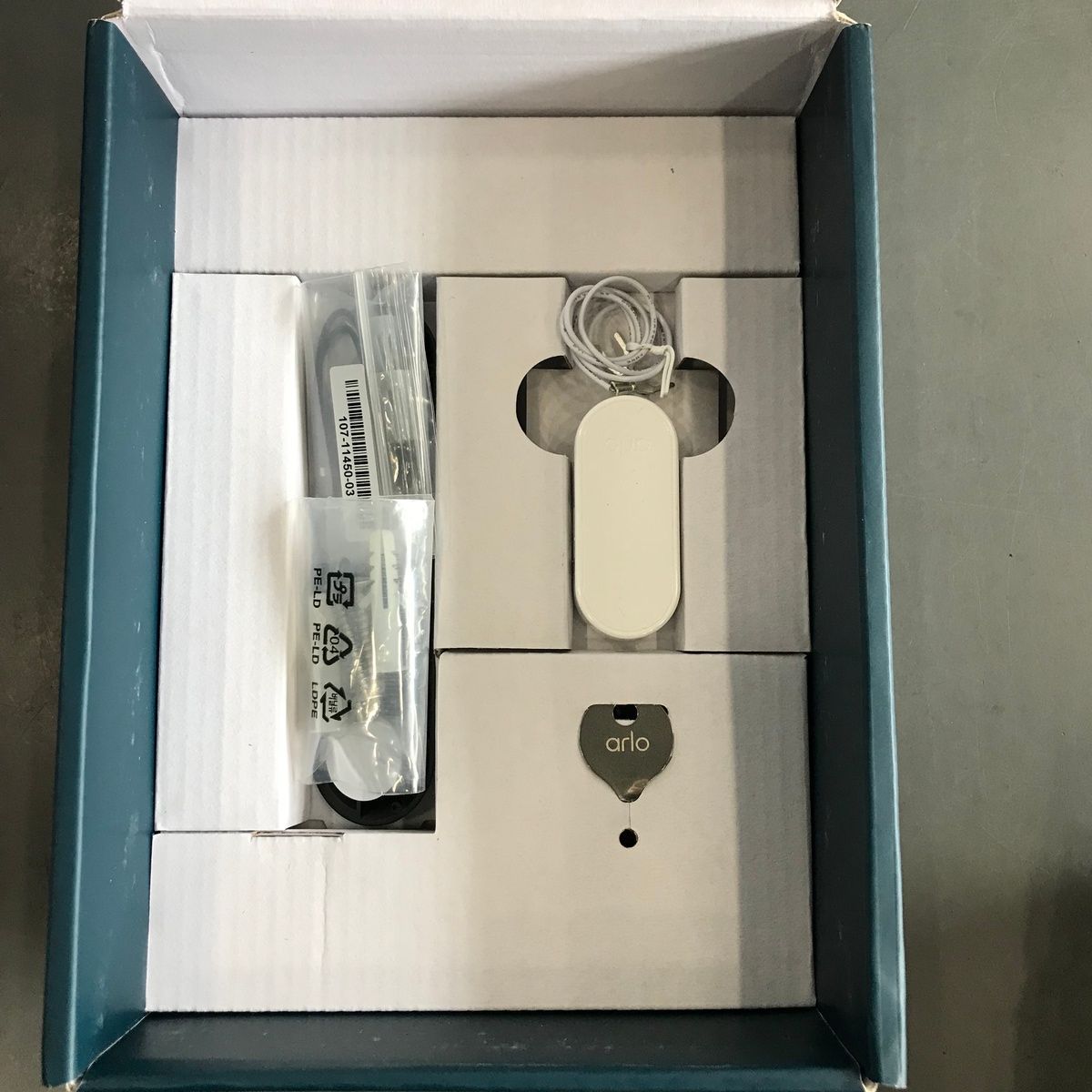 Arlo AVD1001B Essential Wired Video Doorbell - Photo 3