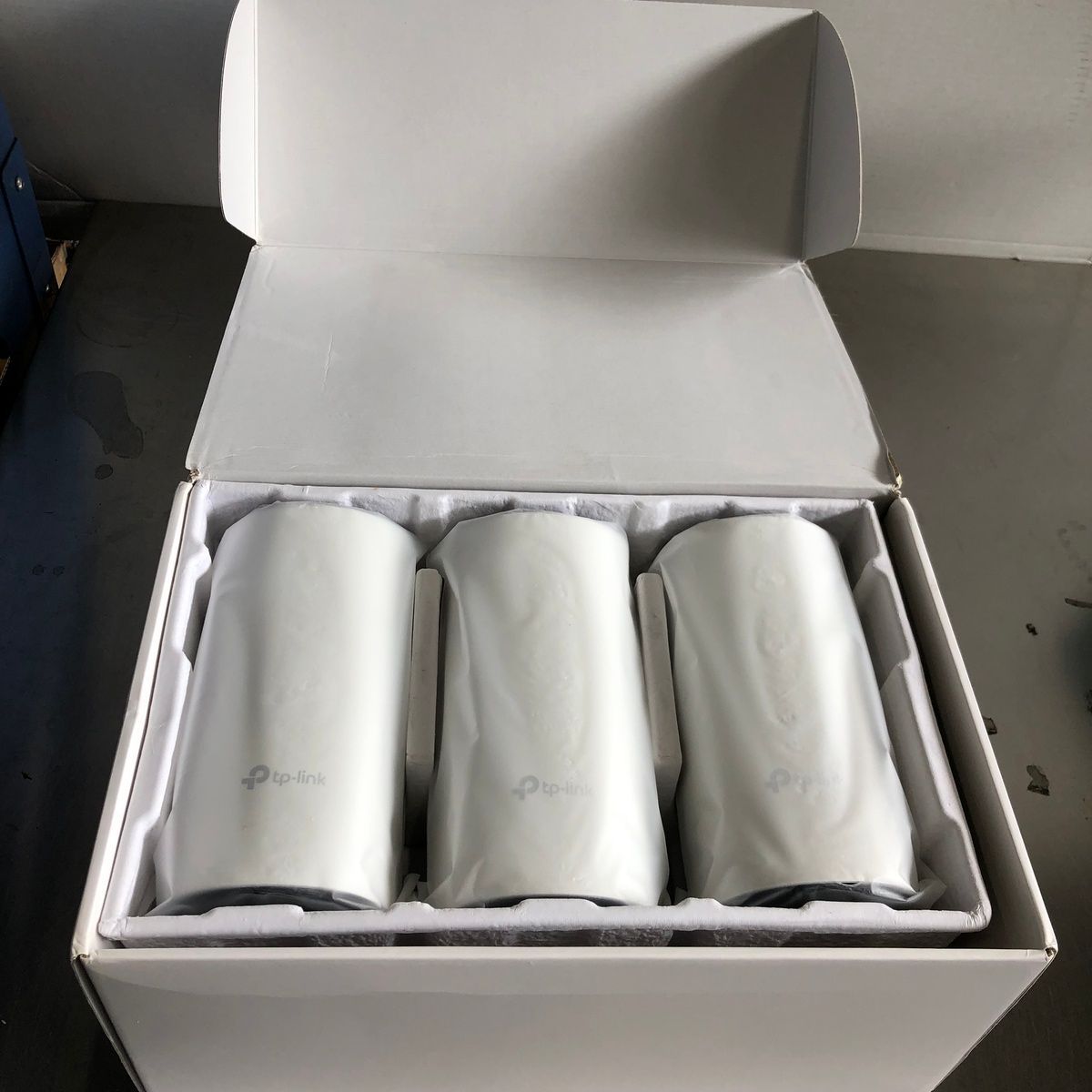 TP-Link Deco M4 AC1200 Mesh Wi-Fi System (3-Pack) - Photo 3