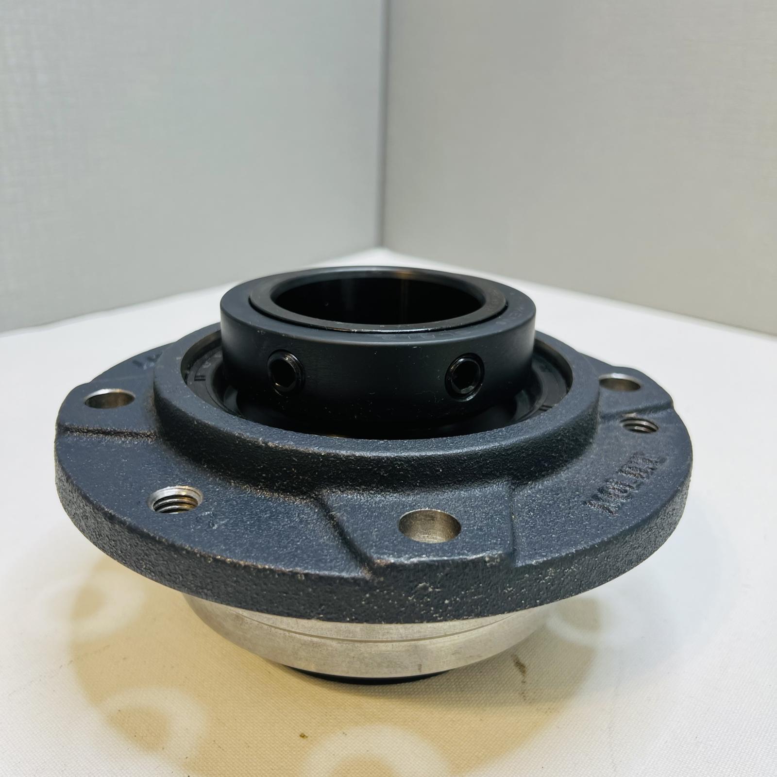 Moline Bearing M2000 Spherical Roller Bearing, Non-Expansion, Heavy-Duty - Photo 5