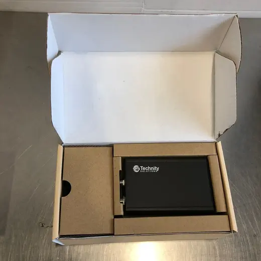 Lot of 2 Technity Solutions TS-G4202CD Gigawire Coax Modem at TamDoUS Taylorsville