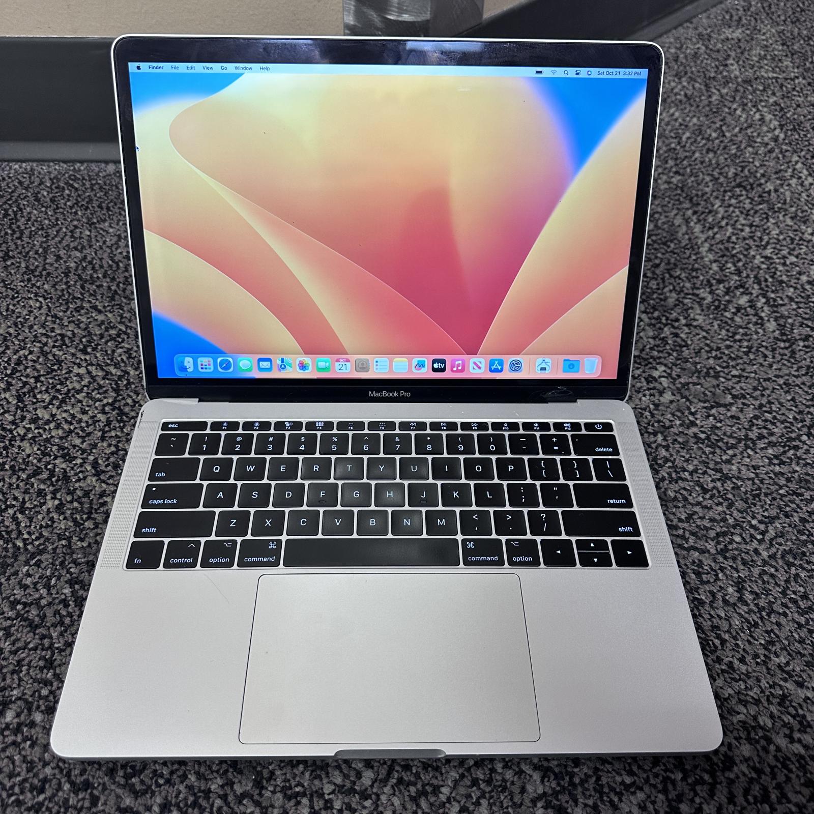 MacBook Pro (13-inch, 2017) Dual-Core i5 2.3 GHz, 8GB, 128GB SSD - Photo 7