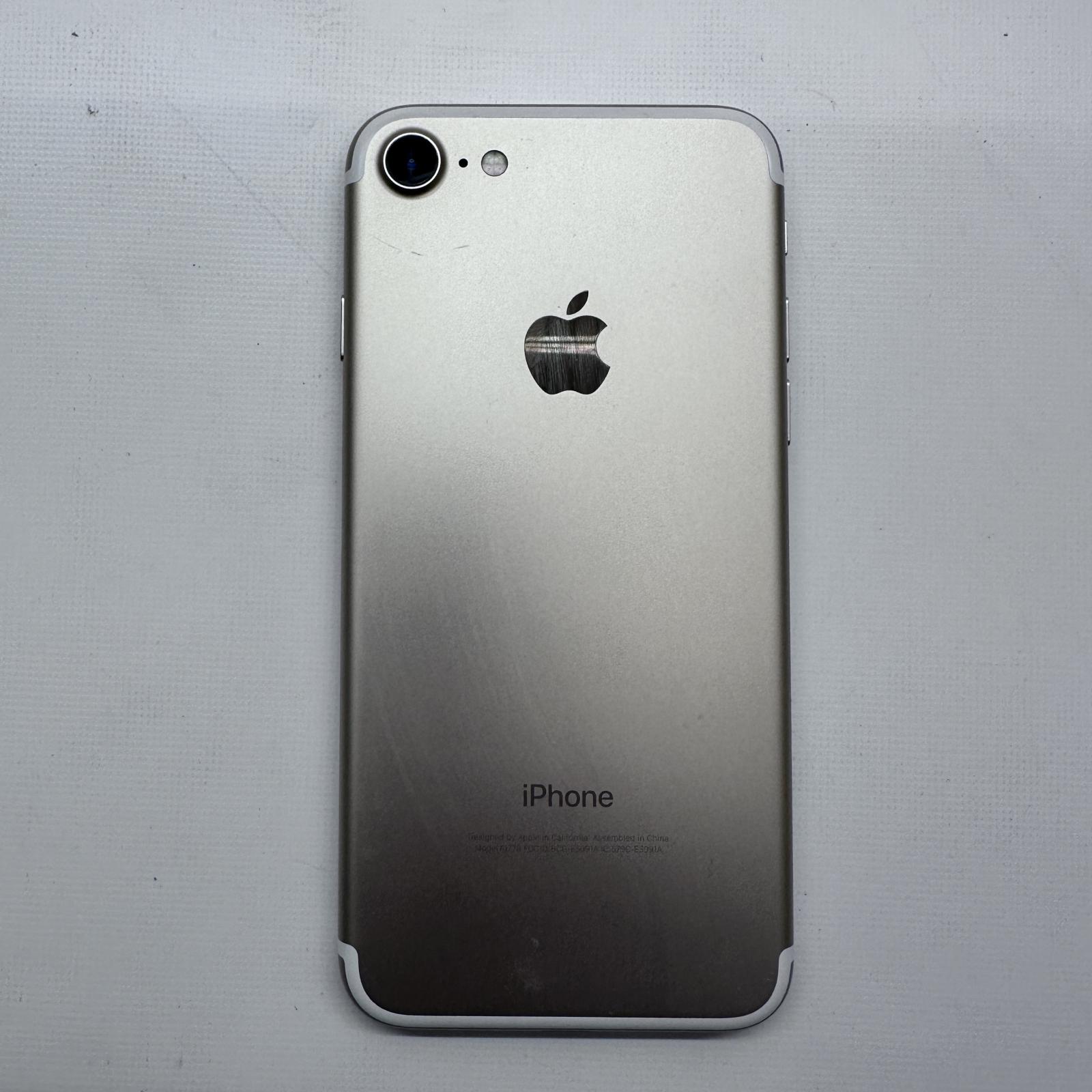 Apple iPhone 7 128GB – T-Mobile Locked - Photo 6