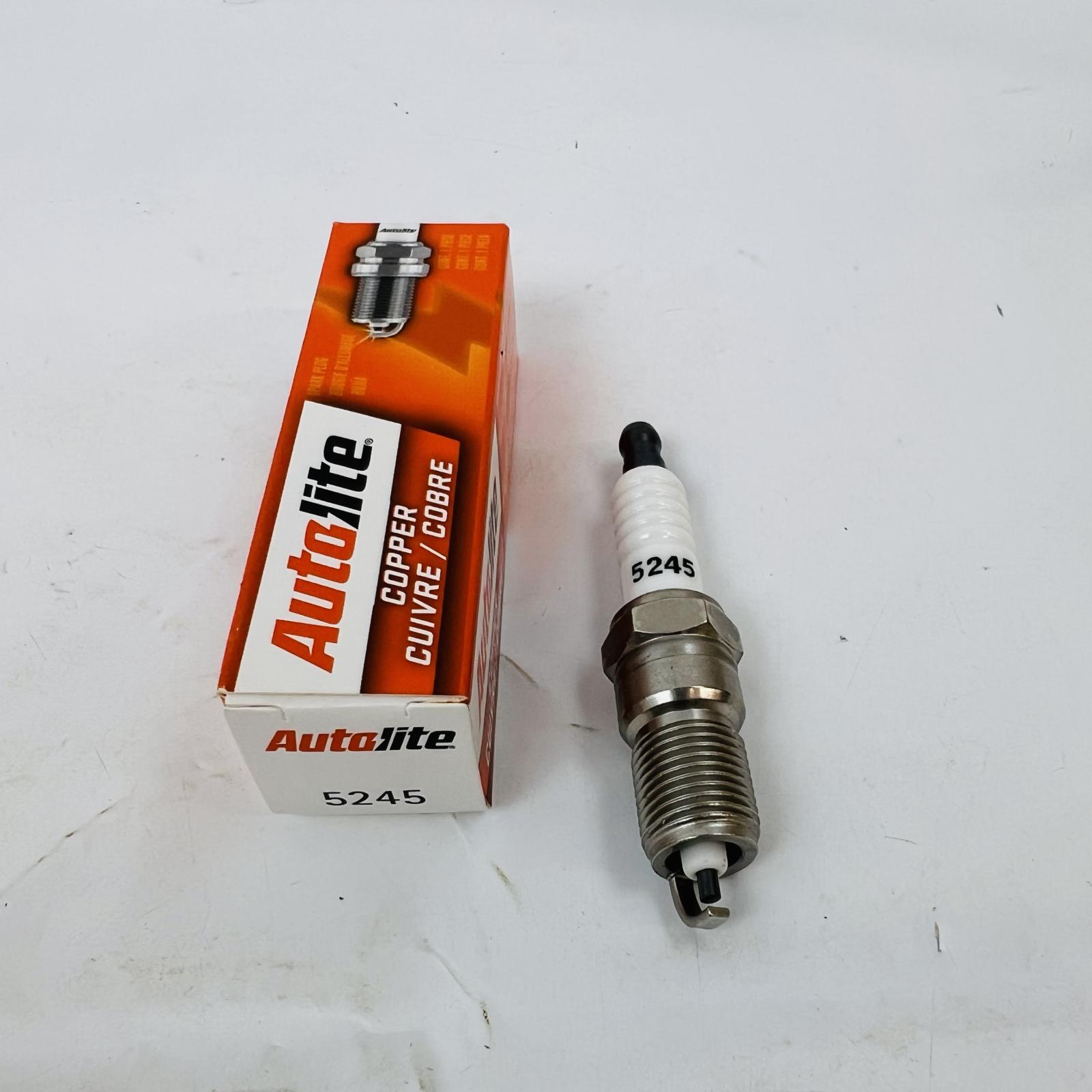 Autolite Copper 5245 Replacement Spark Plugs (4-Pack) - Photo 5