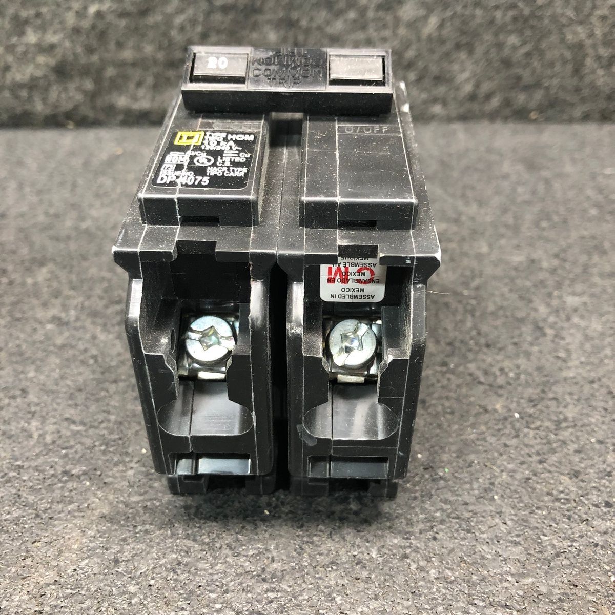 Lot of 5 Square D DP-4075 50A 2-Pole Circuit Breakers - Photo 3