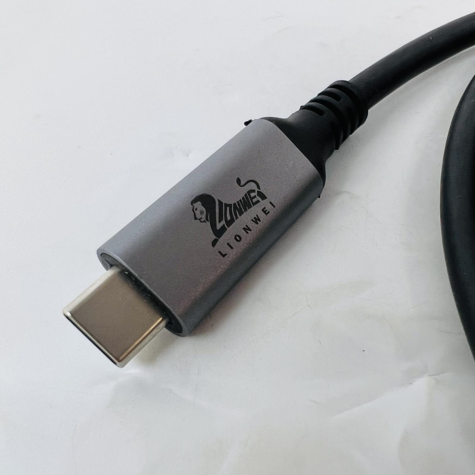 Lionwei USB 4 Cable 8K & 40Gbps C to C Cable - Photo 3
