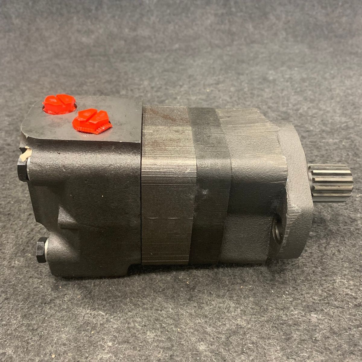 Standard Mount Hydraulic Motor WF 104-1033 - Photo 5