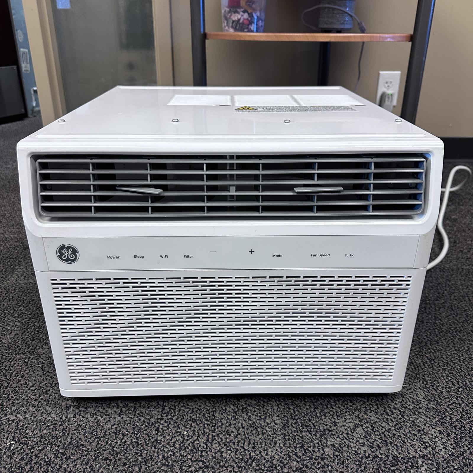 GE 450-sq ft Window Air Conditioner with Remote (115-Volt 10000-BTU) Wi-Fi enabled - Photo 3