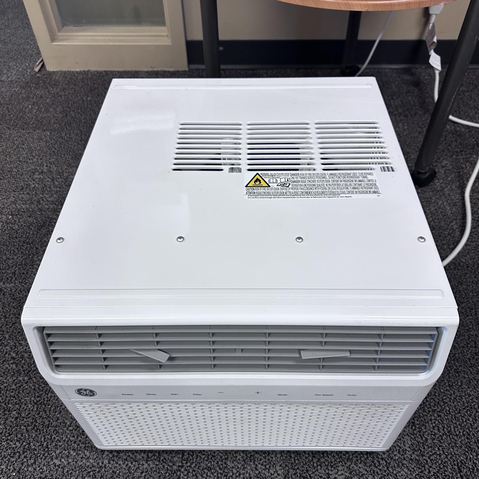 GE 450-sq ft Window Air Conditioner with Remote (115-Volt 10000-BTU) Wi-Fi enabled - Photo 4