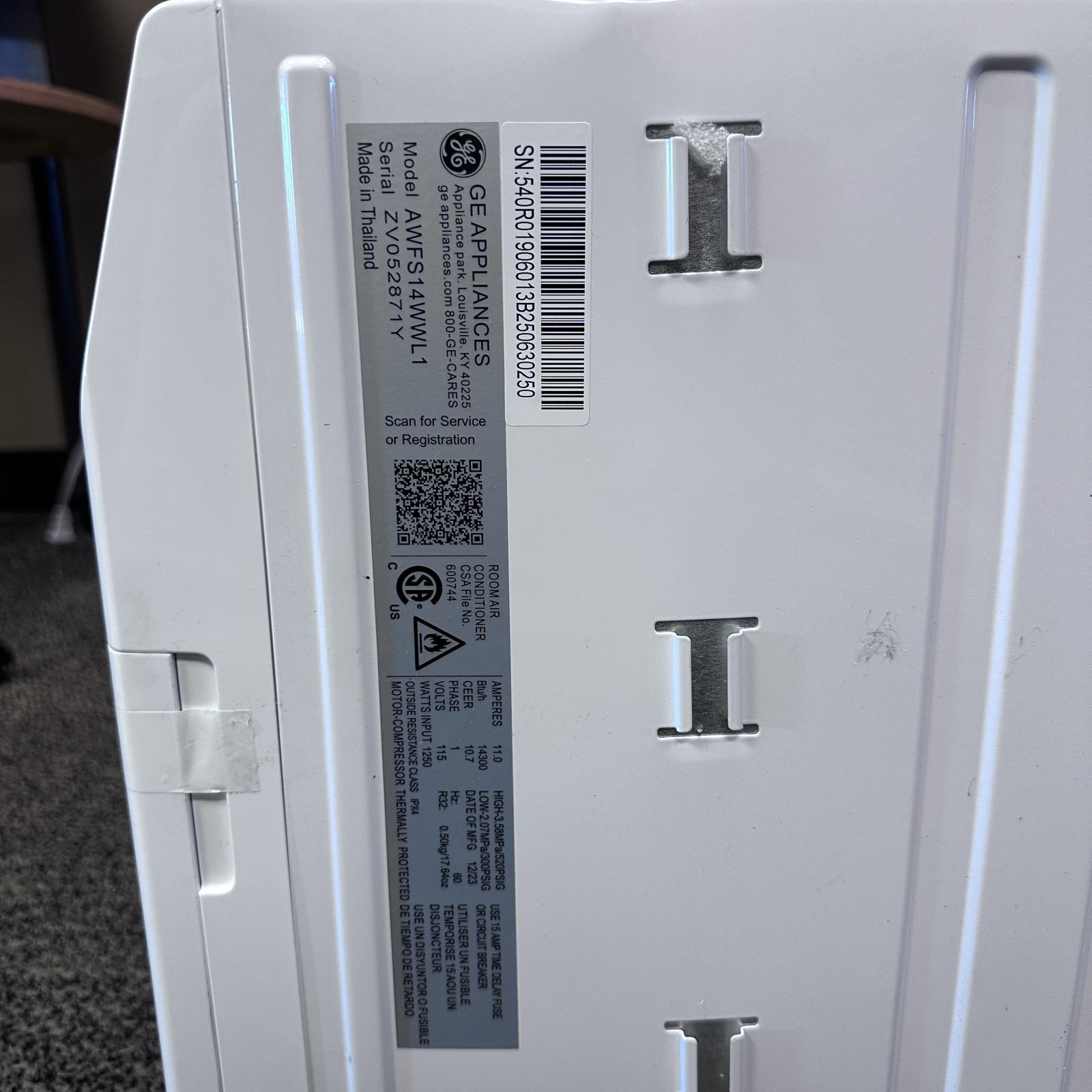 GE 700-sq ft Window Air Conditioner with Remote (115-Volt, 14000-BTU) Wi-Fi enabled - Photo 7