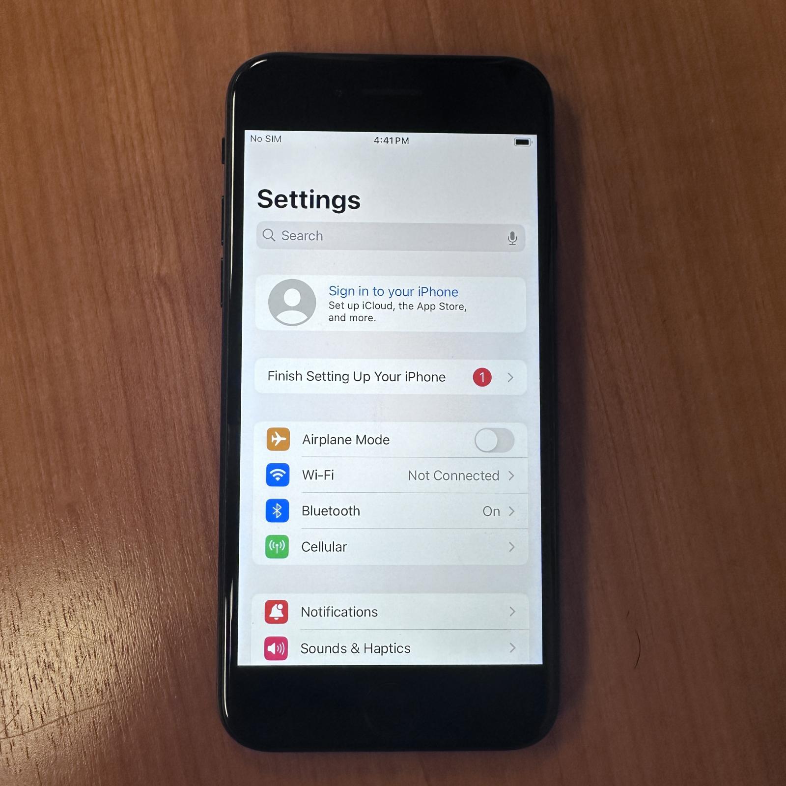 Apple iPhone SE (2nd Generation) 64GB, Black, AT&T LOCKED - Photo 8