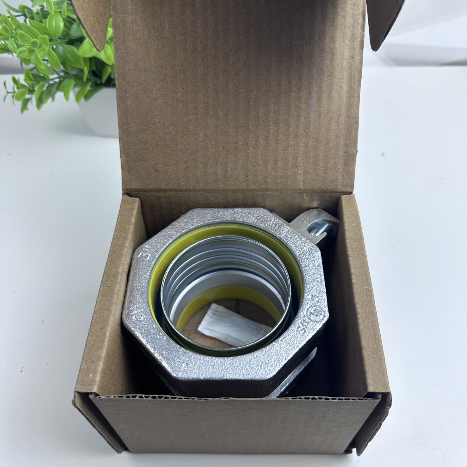 Crouse-Hinds LTB300G 3" Liquidtight Connector – Straight, Steel, Grounding - Photo 5