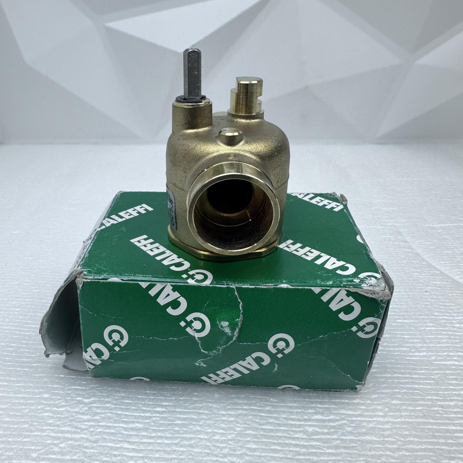 Caleffi Z207533 3/4" SWT 2-Way On/Off Zone Valve CV3.5 - Photo 2