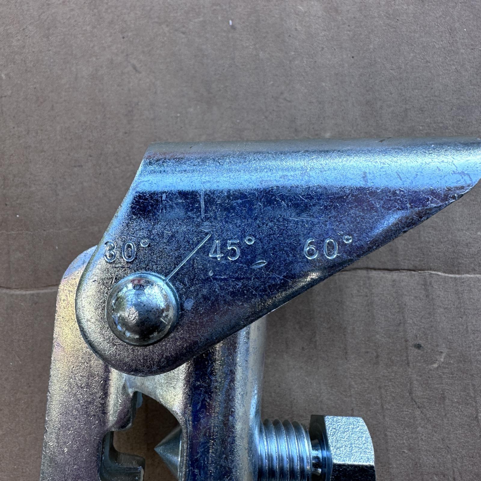 Lot of 7 CSBU1 Universal Structural Attachment | 1/2-Inch Mounting Clamp - Photo 7