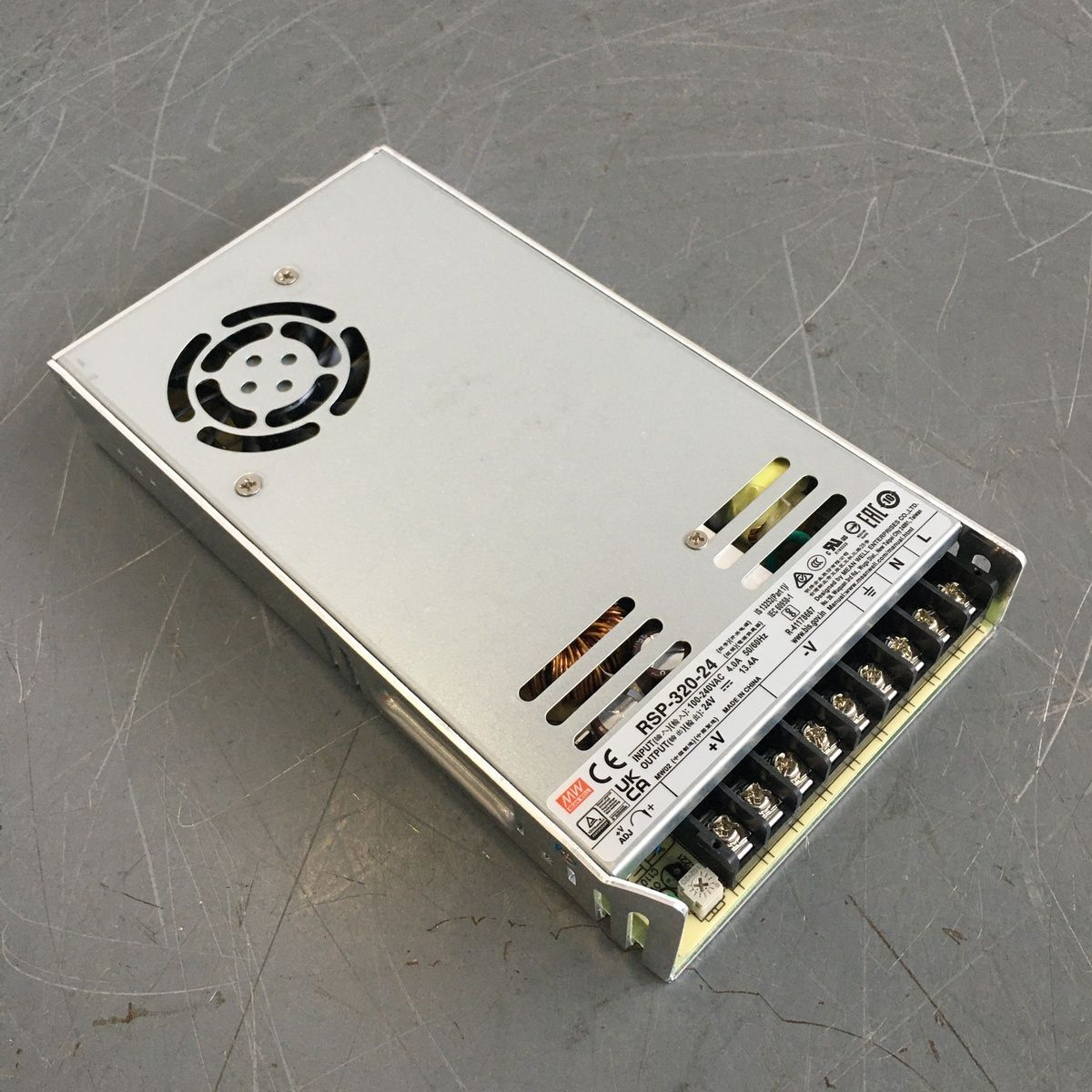Mean Well RSP-320-24 Switching Power Supply 320W - Photo 3