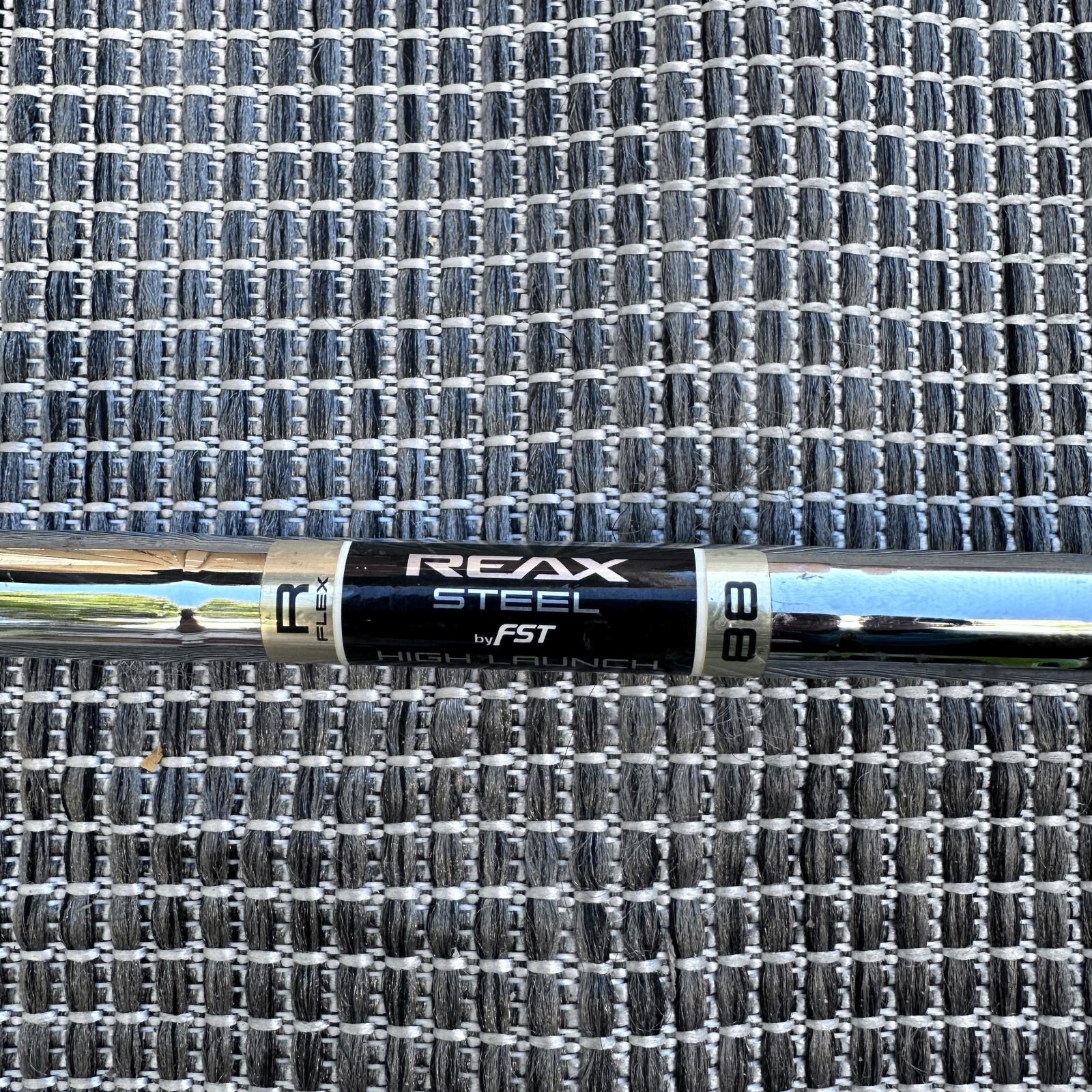 TaylorMade R Flex REAX 88 Steel by FST high launch - Photo 3