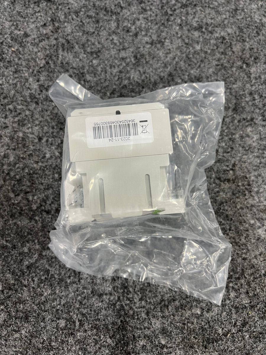 Noark EX9CMS12A22U7 IEC Contactor 12A 24V AC - Photo 2