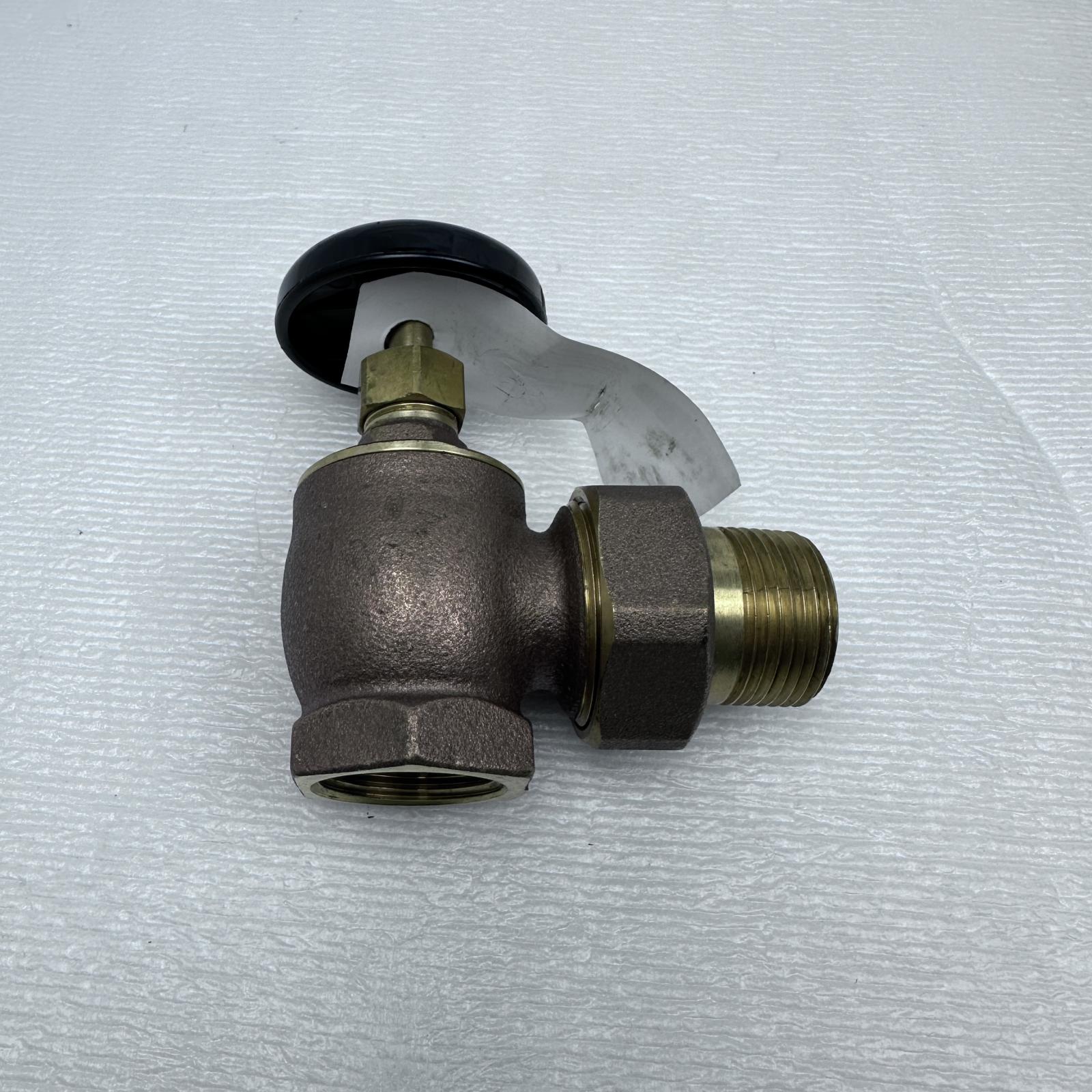 Bluefin RVST100 1" Brass Steam Radiator Angle Valve - Photo 5