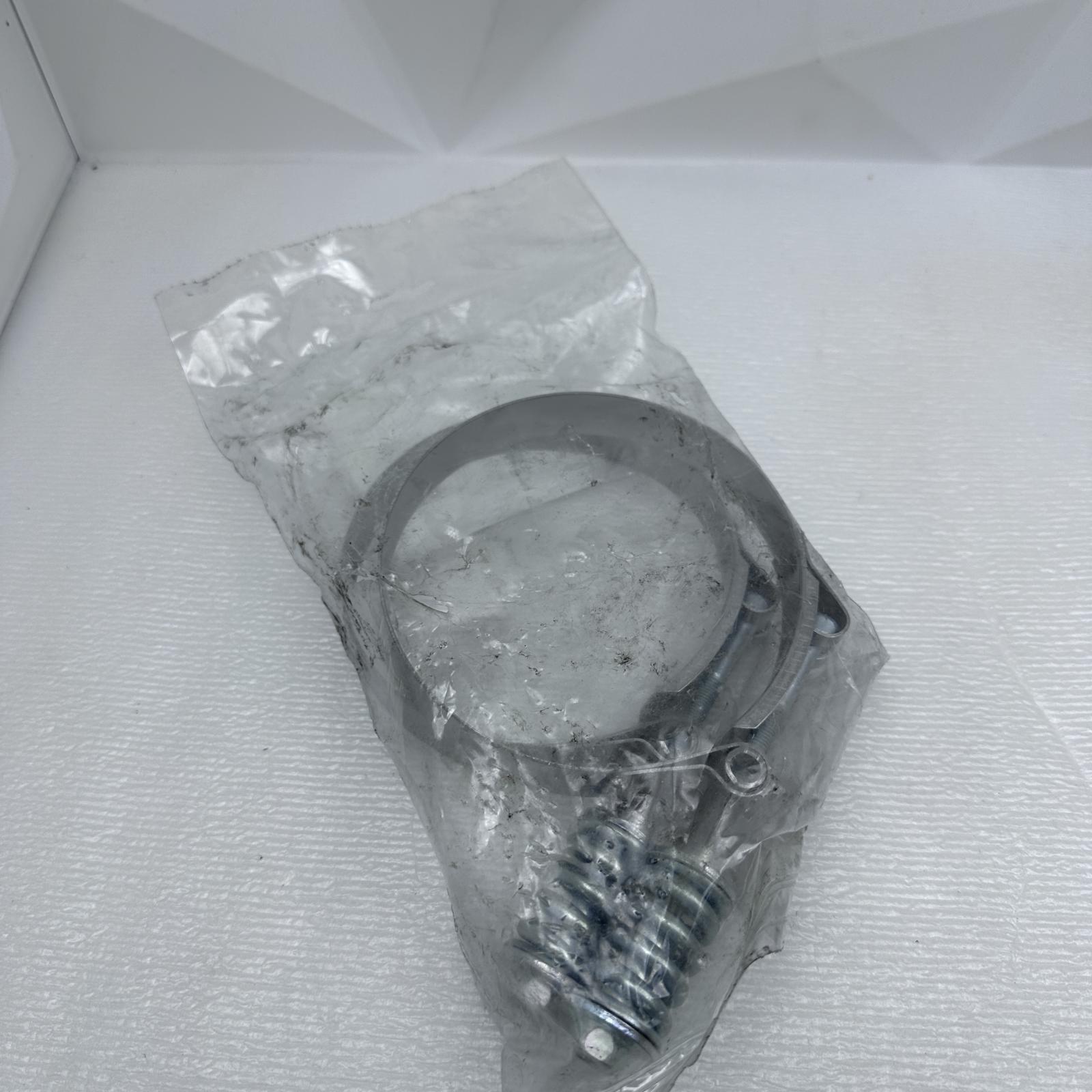 Tectran HTS406 Hose Clamp 4 1/16 In. To 4 3/8 In., Stainless Steel, T Bolt - Photo 3