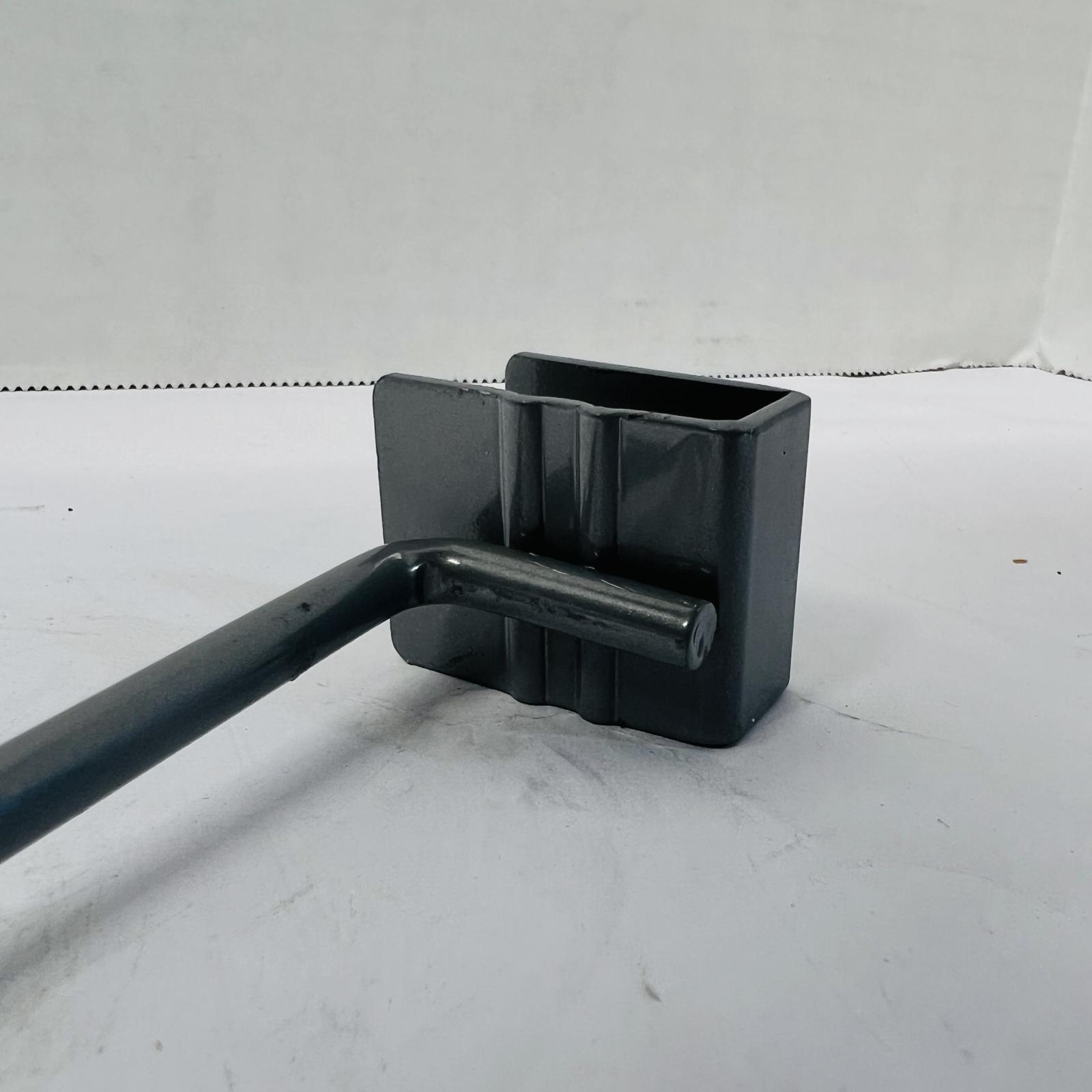 Lot of 10 8" Peg Hooks - Photo 2