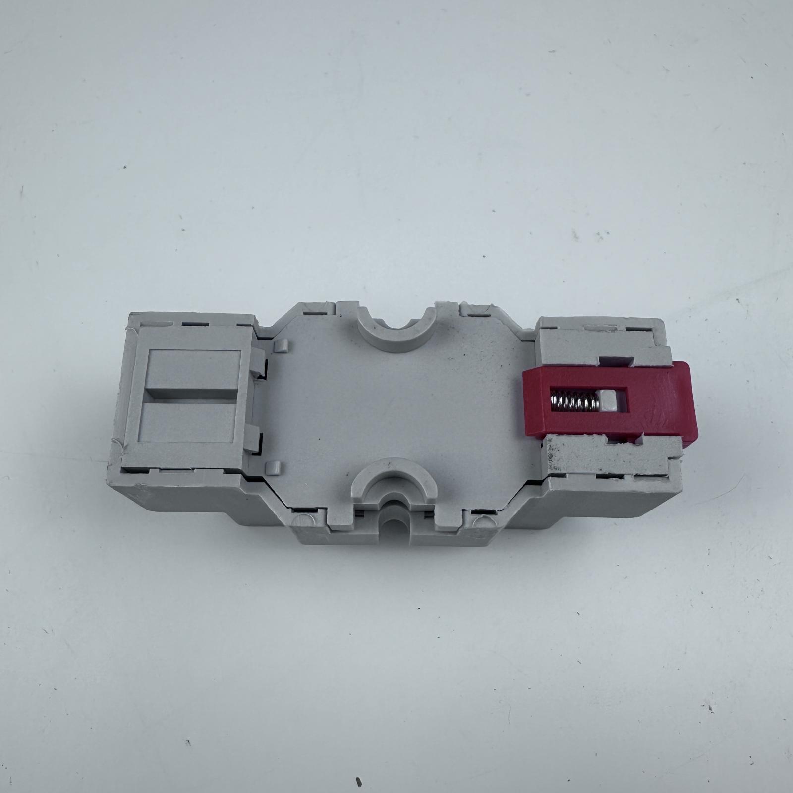 Lot of 2 Veris Industries VBD2B-C Relay Socket 300V 10A RoHS - Photo 2