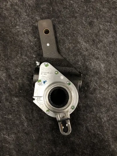 HALDEX Brake Slack Adjuster at Heavy Equipment, Parts & Attachments in excellent condition
