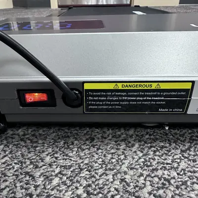 DeerRun Walking Pad Treadmill Under Desk, 2 in 1 at Fitness, Running & Yoga in excellent condition