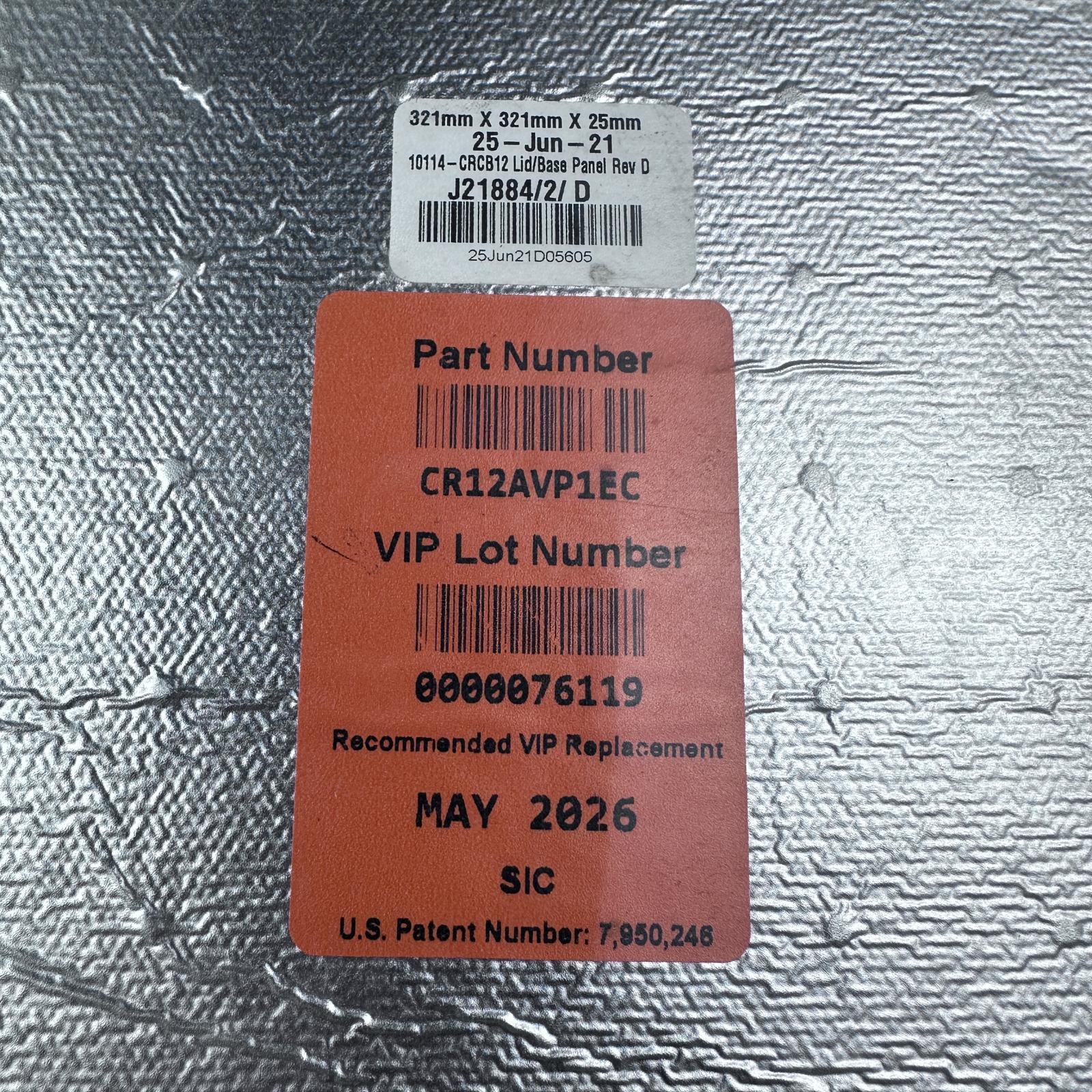 CR12AVP1EC Vacuum Insulation Panel 321mm x 321mm x 25mm - Photo 4