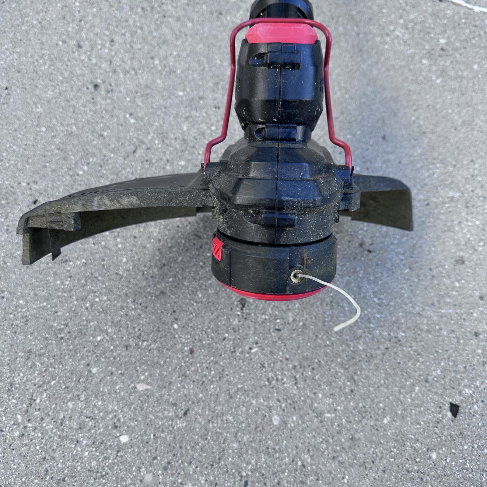 Craftsman CMCST900 13” Adjustable Cordless Pole Trimmer - Photo 3